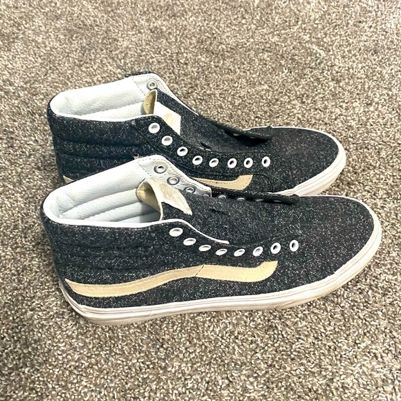 Vans Shoes - Picture 1 of 2